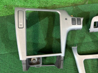 Head unit trim kit серебро SUBARU LEGACY OEM 66060AE250 BE9 2001 SILVER 01G