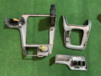 Head unit trim kit серебро SUBARU LEGACY OEM 66060AE250 BE9 2001 SILVER 01G