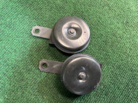 แตร Гудок 86012AE010 86012AE000 SUBARU LEGACY
