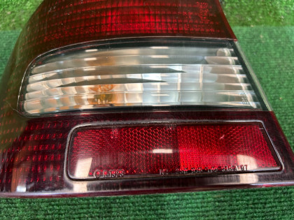 Left tail light SUBARU LEGACY OEM 84201AE05A BE5 BE9 BEE 2001