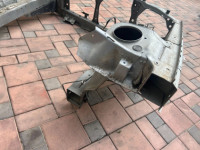 Painel frontal SUBARU LEGACY OEM 53060AE001 53020AE081 53020AE091 53040AE000 53060AE051 BE9 2001