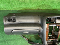 仪表台 черная SUBARU LEGACY OEM 66045AE000ML BHE BH9 BH5 BE5 BE9 BEE 2001 SILVER 01G
