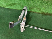 Barras de torsión del maletero SUBARU LEGACY OEM 57520AE000, 57520AE010, 57529AE000, 57529AE010 BE9 BE5 BEE 2001 SILVER 01G