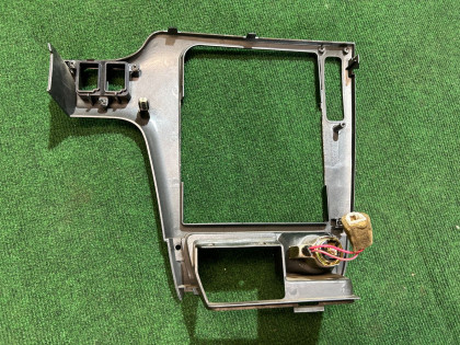Radio trim bezel SUBARU LEGACY OEM 66060AE250 66150AE110 66050AE050 BE9 2001 SILVER 01G