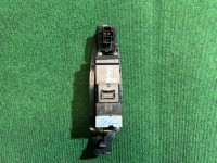 车窗控制模块 SUBARU LEGACY OEM 83071AE080 BE9 2001 EJ254