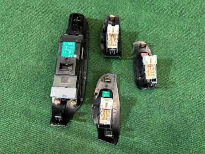パワーウィンドウ制御ユニット SUBARU LEGACY OEM 83071AE080 83071AE040 BE9 2001 EJ254