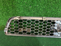 Grelha do radiador SUBARU LEGACY OEM 91121AE230 BE9 2001 SILVER 01G