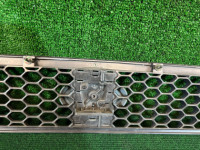 Grelha do radiador SUBARU LEGACY OEM 91121AE230 BE9 2001 SILVER 01G