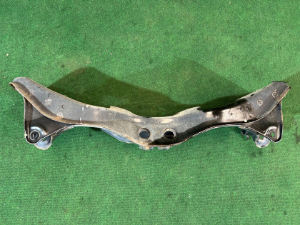 คานหน้า SUBARU LEGACY OEM 20101AE013 BEE BHE 2002 EZ30 AT