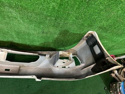 前保险杠 SUBARU LEGACY OEM 57703AE190YF, XX57703AE190, 57704AE151 BEE BE9 BE5 2002 WHITE PEARL 081