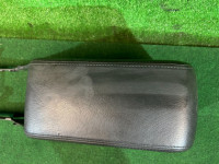 Guantera y reposabrazos кожа SUBARU LEGACY OEM 92111AE030ML BEE BHE BE5 BE9 BH5 BH9 2002 WHITE PEARL 081