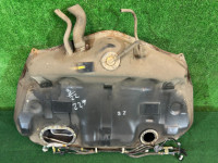 油箱 42012AE010 SUBARU LEGACY