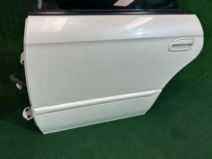 Porta traseira esquerda SUBARU LEGACY OEM 60400AE410 BEE BE9 BE5 2002 WHITE PEARL 081