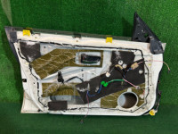 左フロントドア SUBARU LEGACY OEM 60009AE010 BEE BHE BE5 BE9 BH5 BH9 2002 WHITE PEARL 081