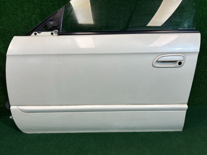 左フロントドア SUBARU LEGACY OEM 60009AE010 BEE BHE BE5 BE9 BH5 BH9 2002 WHITE PEARL 081