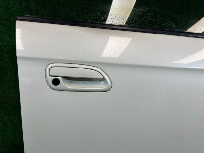 Puerta delantera derecha SUBARU LEGACY OEM 60009AE000 BEE BHE BE5 BE9 BH5 BH9 2002 WHITE PEARL 081