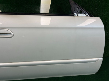Puerta delantera derecha SUBARU LEGACY OEM 60009AE000 BEE BHE BE5 BE9 BH5 BH9 2002 WHITE PEARL 081