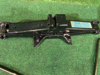 Jack SUBARU LEGACY OEM 97030FA070 BEE 2002