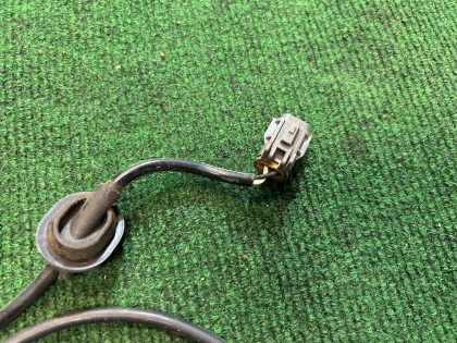 Sensor ABS dianteiro direito SUBARU LEGACY OEM 27540AE000 BEE 2002 EZ30 AT