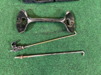 ขายึดแบตเตอรี่ SUBARU LEGACY OEM 82122AA031, 82161AA040, 82182AA040 BEE BHE BE5 BE9 BH5 BH9 2002