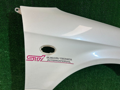 右フロントフェンダー SUBARU LEGACY OEM 57120AE001 BEE BHE BE5 BE9 BH5 BH9 2002 WHITE PEARL 081