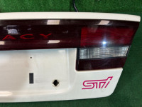 Portón del maletero SUBARU LEGACY OEM 57501AE040, 84251AE03A BEE BE9 BE5 2002 WHITE PEARL 081