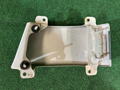 Накладка под стоп левая SUBARU LEGACY OEM 51473AE011 BEE BE9 BE5 2002 WHITE PEARL 081