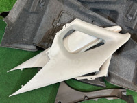 Tapizado del maletero SUBARU LEGACY OEM 94514AE022 94511AE030 94511AE040 94511AE050 BEE 2002 WHITE PEARL 081