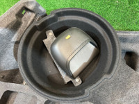 Tapizado del maletero SUBARU LEGACY OEM 94514AE022 94511AE030 94511AE040 94511AE050 BEE 2002 WHITE PEARL 081