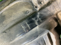 右フロントインナーフェンダー SUBARU LEGACY OEM 59110AE120 BHE BH9 BH5 BE5 BE9 BEE 2002 WHITE PEARL 081