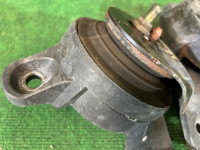 Soportes de motor пара SUBARU LEGACY OEM 41022AE100, 41022AE110 BEE BHE 2002 EZ30 AT