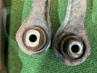 Braços de suspensão traseiros SUBARU LEGACY OEM 20250AE020, 20250AE040, 20250AE010, 20250AE000 BEE BHE BE5 BE9 BH5 BH9 2002 EZ30 AT
