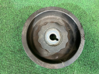 Шкив распредвала выпускной левый SUBARU EXIGA OEM 13054AA033 YA5 2010 EJ204 AT