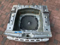 スペアタイヤパン SUBARU LEGACY OEM 52122AG0409P BP5 2008 SILVER C6Z