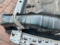 แอ่งวางยางอะไหล่ท้ายรถ SUBARU OUTBACK OEM 52122AG0409P BP9 BPE 2007 GREEN