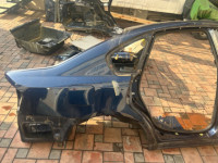 Guarda-lamas traseiro direito SUBARU LEGACY OEM 51490AG0409P BL5 2004 BLUE 35J