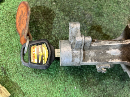 Canhão da ignição Комплект HONDA GOLD OEM 81312MCA003 2002