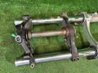 พวงมาลัย Вилка HONDA GOLD OEM 51400MCA003 51500MCA781 2002
