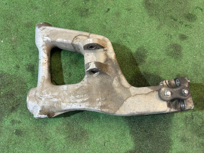 Rear control arm HONDA GOLD OEM 52100MCA780 2002