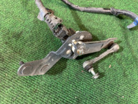 リアヘッドライトレベリングセンサー SUBARU OUTBACK OEM 84031FG000 BRF 2010