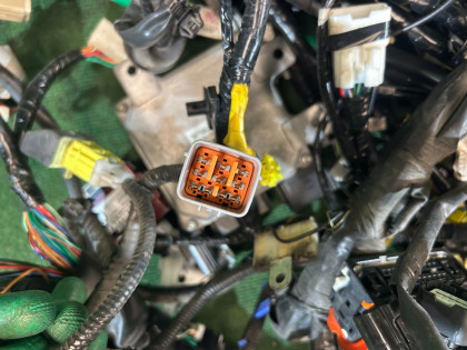 ワイヤーハーネス под свап SUBARU OUTBACK OEM 81400AJ560 81200AJ500 81501AJ120 81300AJ250 BRF 2010 EZ36 AT