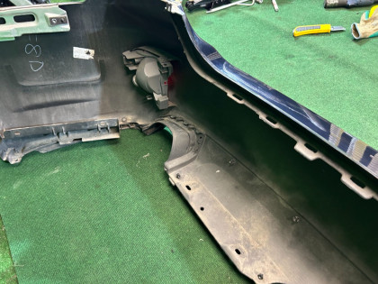 Бампер задний с губой SUBARU LEGACY OEM 57703AG310IM BL9 2008 BLUE C8P