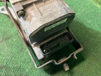 ABSユニット SUBARU LEGACY OEM 27539AC060 BG5 1998 EJ20D MT5
