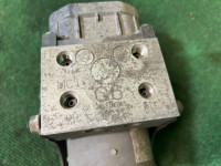 ABSユニット SUBARU LEGACY OEM 27539AC060 BG5 1998 EJ20D MT5