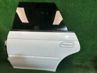 ประตูหลังซ้าย 61400AC310 61400AC330 SUBARU LEGACY