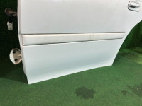 Porta traseira esquerda SUBARU LEGACY OEM 61400AC310 61400AC330 BG5 1998 White 51E