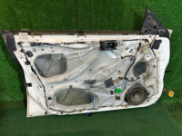 Дверь передняя левая SUBARU LEGACY OEM 61100AC011 61100AC031 BG5 1998 White 51E