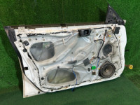 Дверь передняя левая SUBARU LEGACY OEM 61100AC011 61100AC031 BG5 1998 White 51E