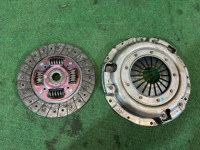 Clutch pressure plate with disc SUBARU LEGACY OEM 30100AA510 30210AA301 30210AA302 BG5 1998 EJ20D MT5