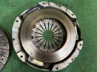 Clutch pressure plate with disc SUBARU LEGACY OEM 30100AA510 30210AA301 30210AA302 BG5 1998 EJ20D MT5